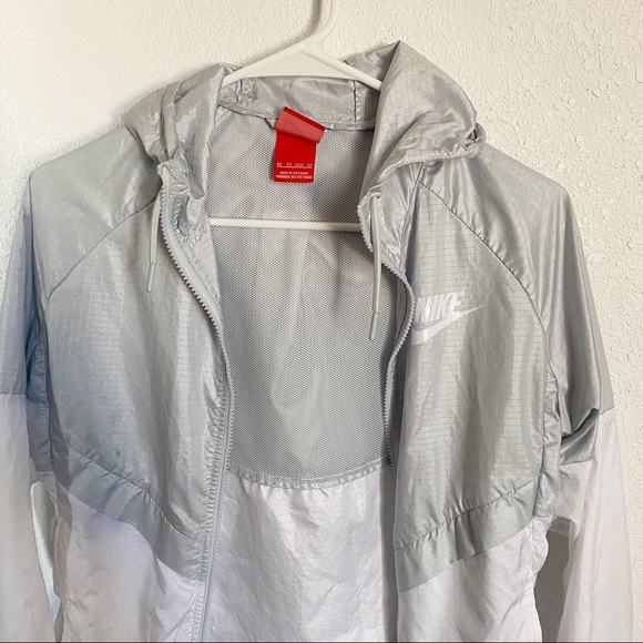 Nike windbreaker - Picture 2 of 10